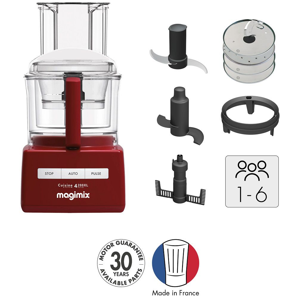 מפרט טכני של Magimix CS4200JRXL Premium: נתונים, מידות ואחריות מקיפה מעבד מזון Magimix CS4200JRXL Premium במבט חזיתי קרוב, המדגיש את כפתורי התפעול