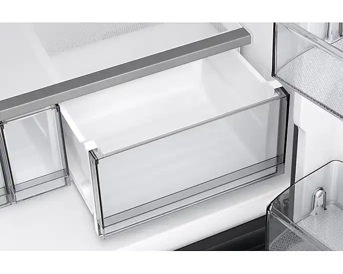 SpaceMax במקרר Samsung RM70F63REWML נפח אחסון גדול במקרר Samsung RM70F63REWML עם SpaceMax