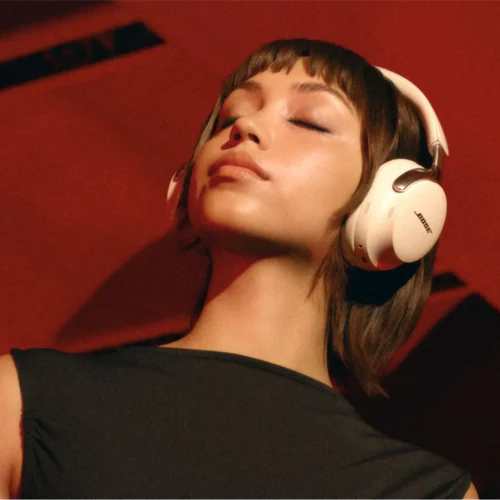 Bose CustomTune and Immersive Audio טכנולוגיית CustomTune ואודיו סוחף באוזניות Bose QuietComfort Ultra דור שני